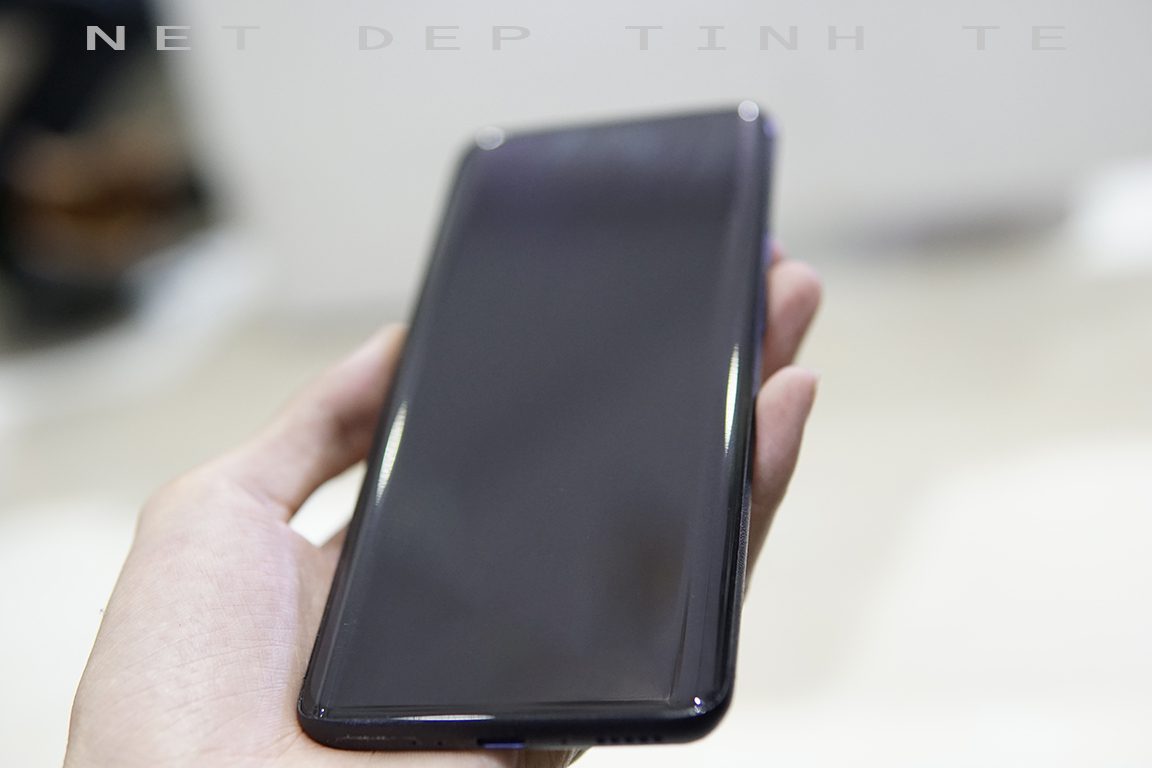 Dán PPF bảo vệ màn hình điện thoại Oneplus 7 Pro