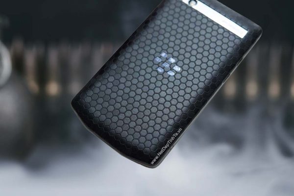 Skin film 3M điện thoại Blackberry Porsche Design P'9983