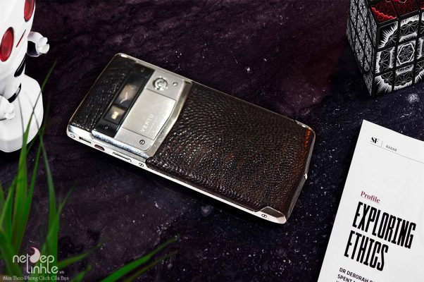 Skin da điện thoại Vertu Signature Touch