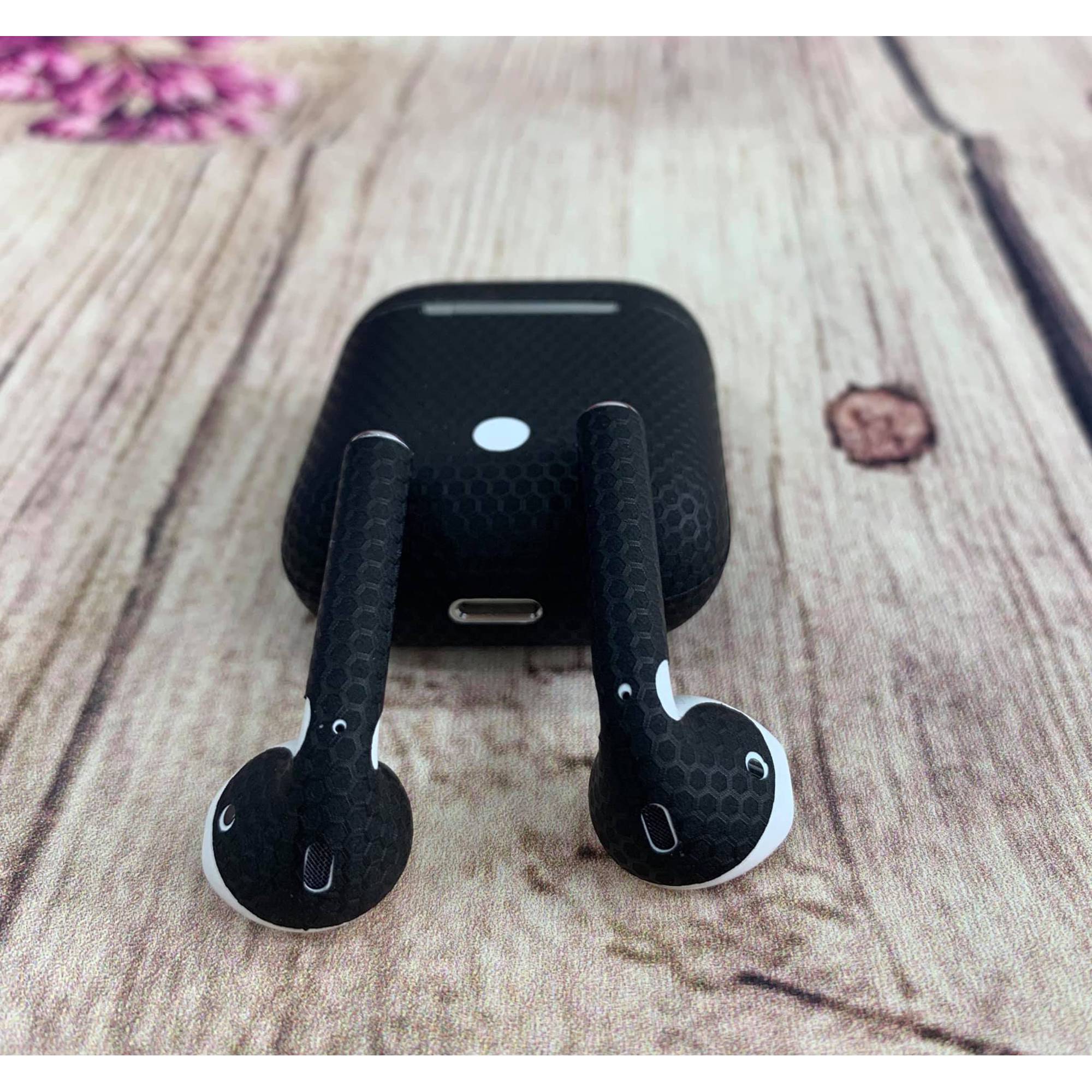 dán skin tai nghe airpod