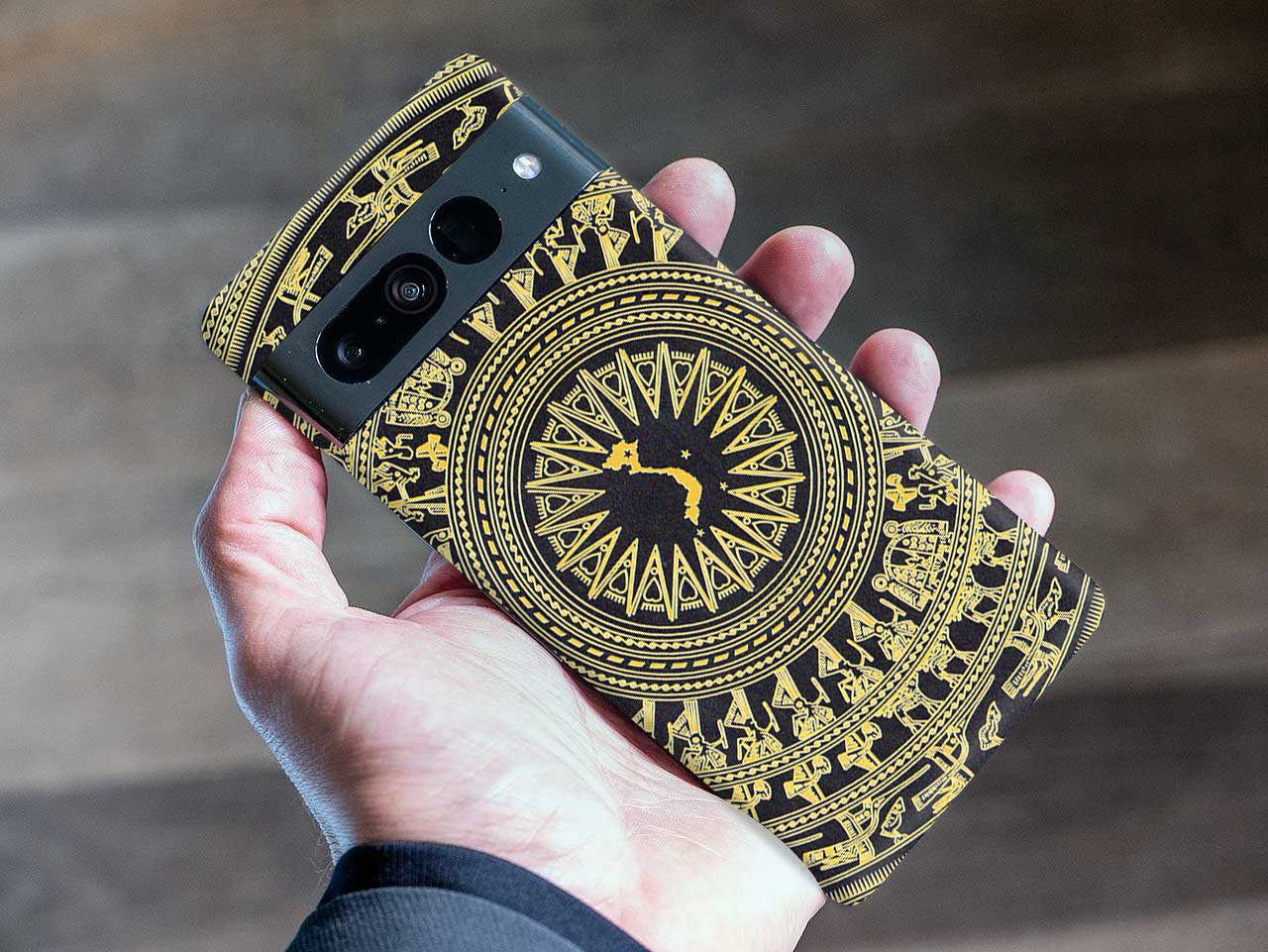 mieng-dan-skin-pixel-7-pro-F157(2)