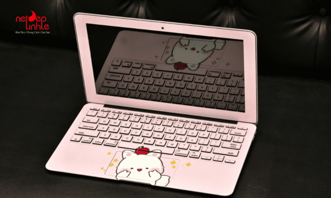 Trải nghiệm dán màn hình MacBook và dán Skin MacBook tại Nét đẹp tinh tế!