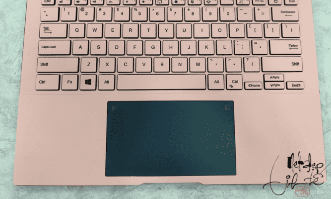 Hướng dẫn dán skin chuẩn, chuyên nghiệp tại nhà