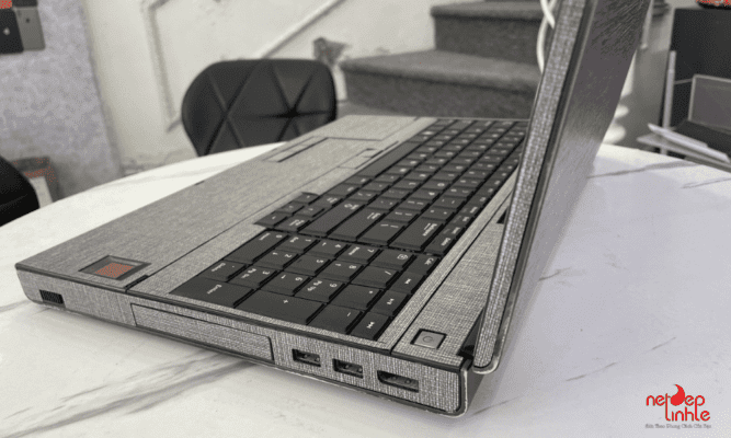 Skin 3M cắt laser chính xác từng chi tiết máy, ôm gọn, mỏng nhẹ tại Nét đẹp tinh tế