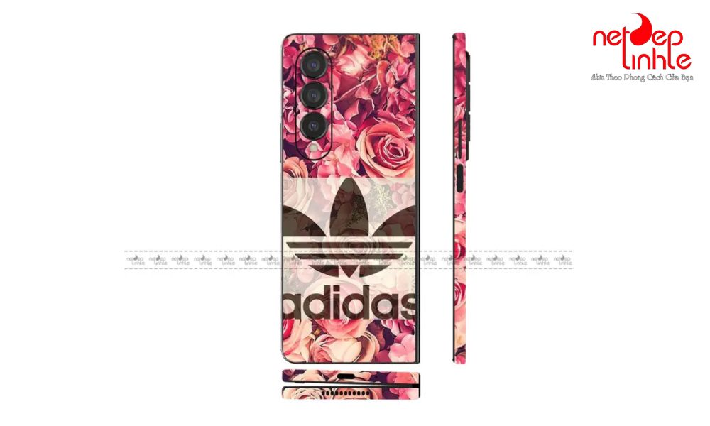 Dán skin cho Samsung Z Fold 4 giúp bảo vệ hư hỏng, trầy xước