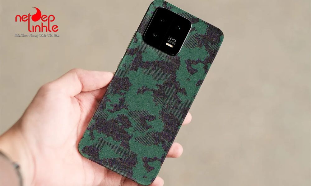 Cách dán skin cho điện thoại Redmi Note 12 một cách dễ dàng