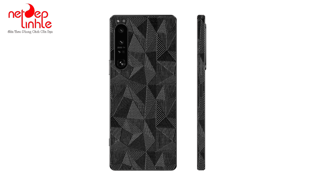 Dán skin giúp bảo vệ toàn diện các vị trí mà ốp lưng không che được